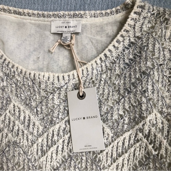Lucky Brand Women’s Sweater Size Medium Chevron Layered White Grey Long Sleeve - Picture 4 of 16